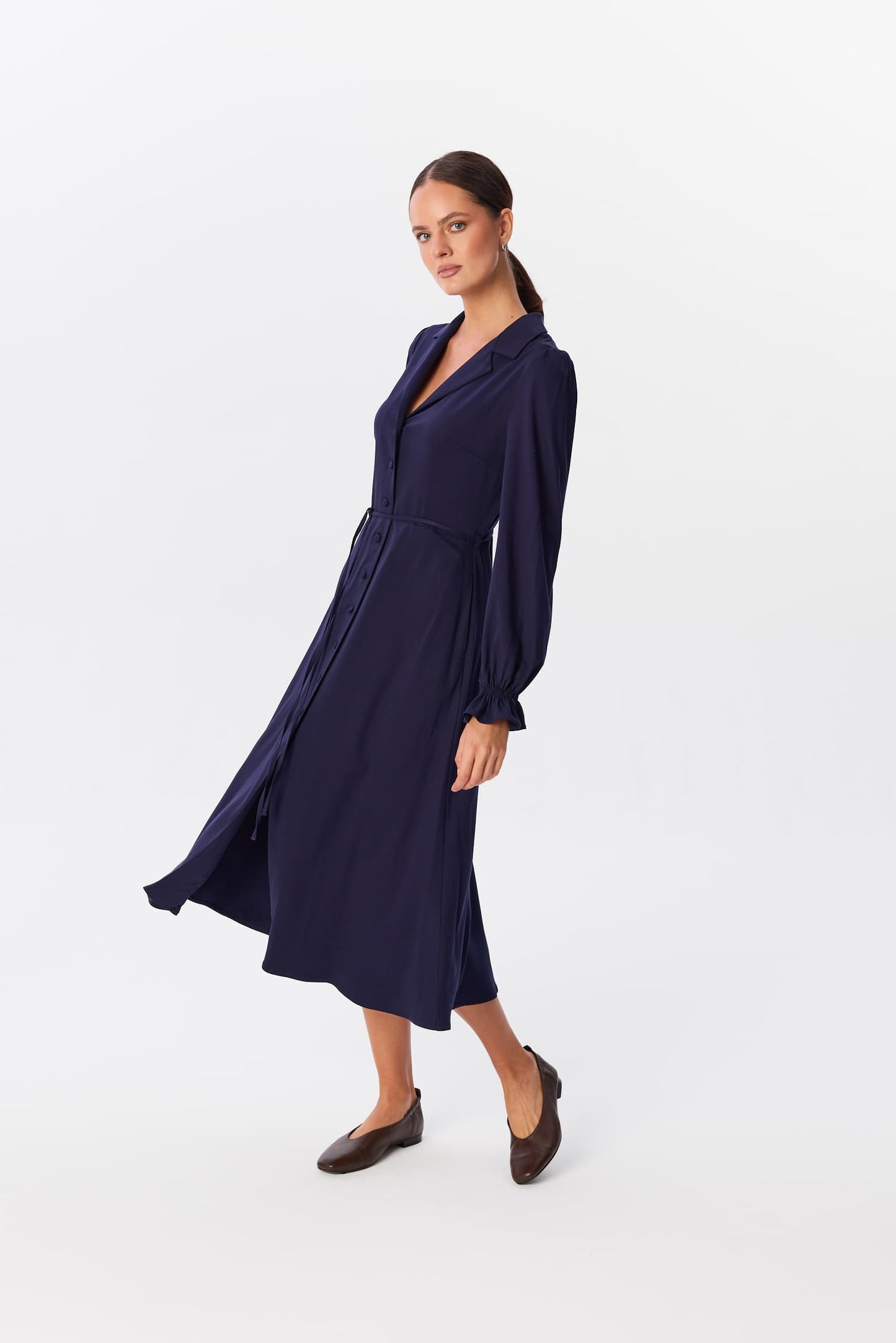 Sukienka midi Siena w kolorze Marine – MAG NOLLY